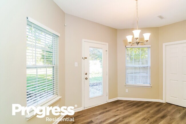 Photo - 9260 Amberleigh Dr