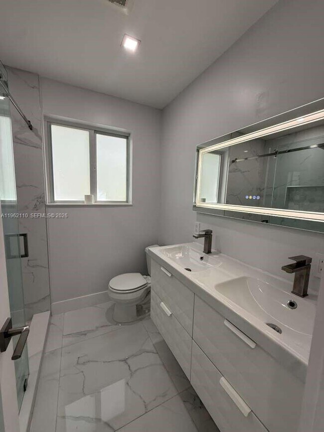 Photo - 19020 SW 91st Ave