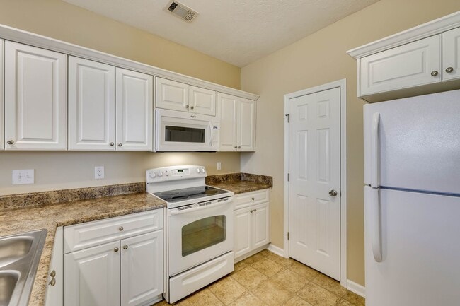 Photo - Grovetown Crossing