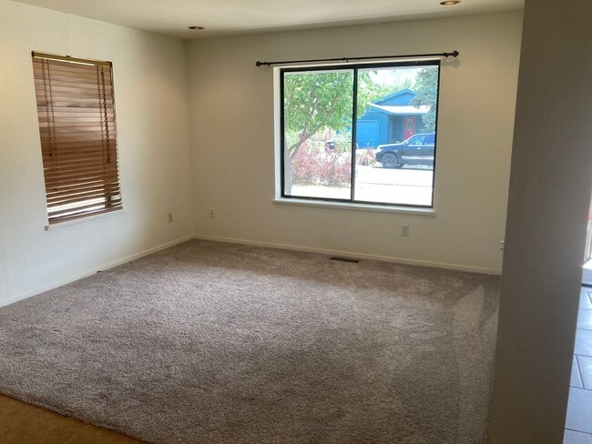 Photo - 179 Hermosa Cir