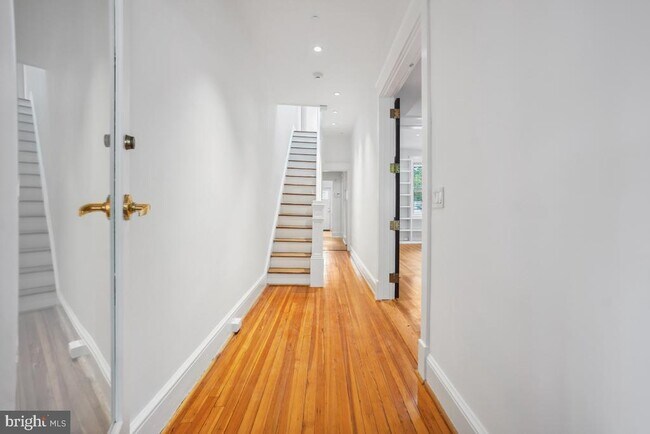 Photo - 1411 King St