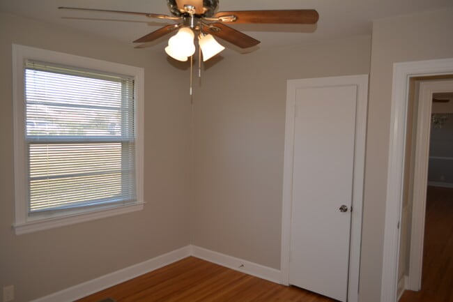 Photo - 2807 Emery Dr