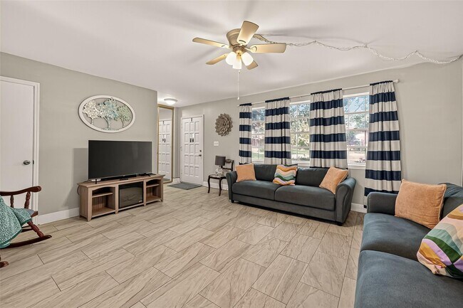 Photo - 2267 Triway Ln Unit 231