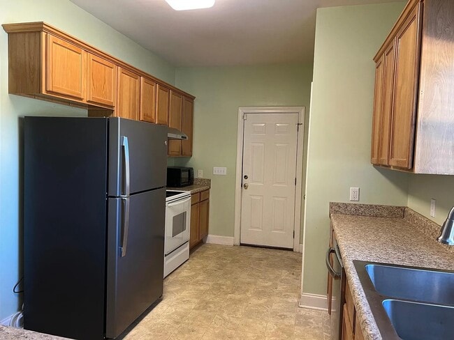 Photo - 2915 Atwood Rd