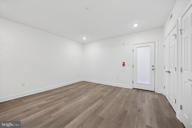 Photo - 838 S 51st St