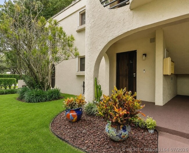 Photo - 6314 Longboat Ln W