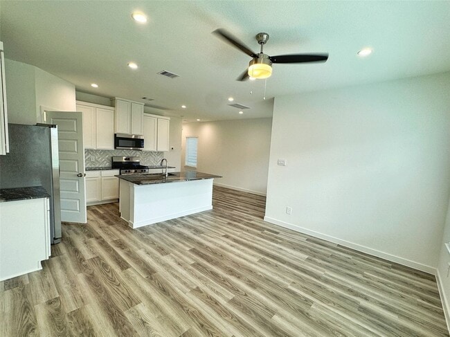 Photo - 2814 Lisburn Ter Ln