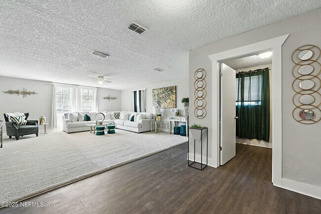 Photo - 10605 Arnez Rd