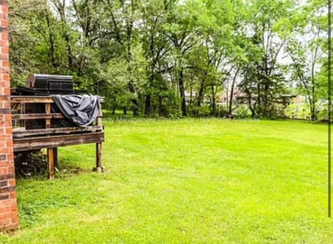 Photo - 205 W Parks St