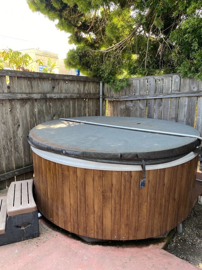 Photo - 6564 Del Playa Dr Unidad A