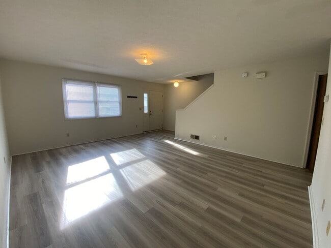 Photo - Northside Bloomington 3BR/2.5BA Townhome