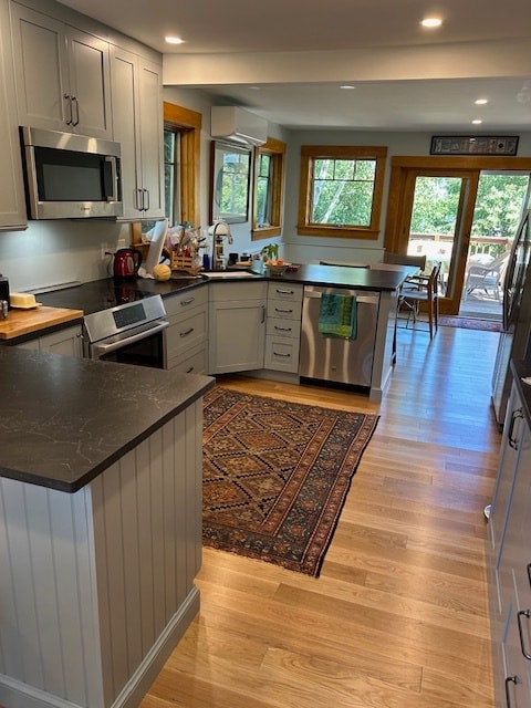 Newly renovated kitchen 8/2024