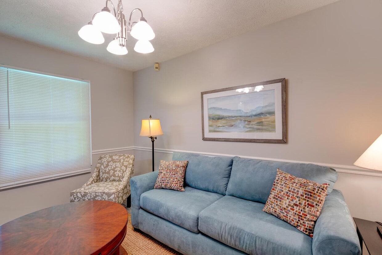 Photo - 3712 Oil Creek Dr