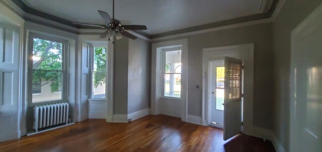 Photo - 515 W Washington St Unit 3
