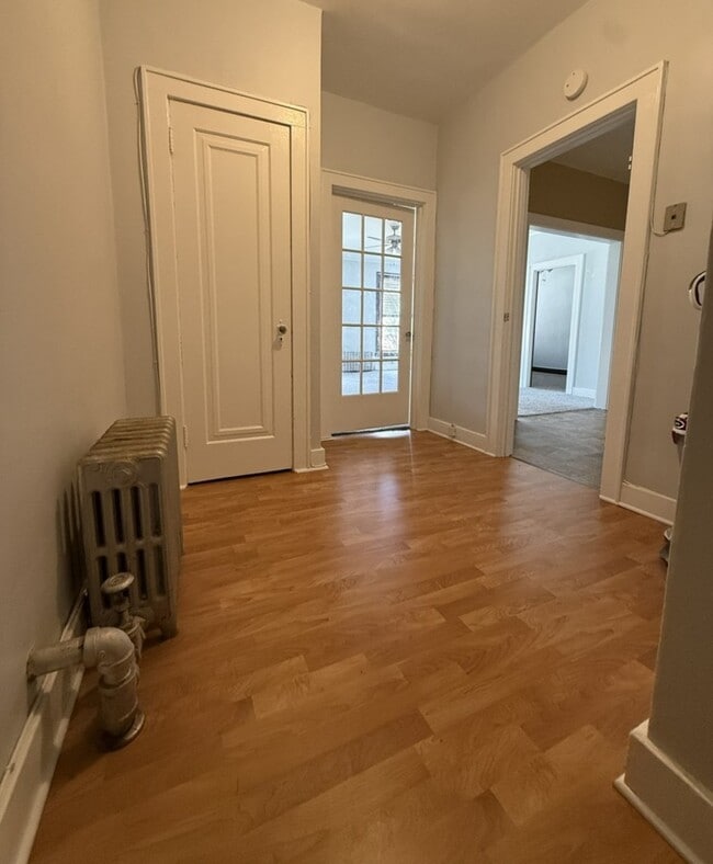 Photo - 111 E Jefferson St Unit 1