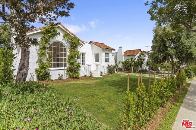 Building Photo - 1233 Princeton St