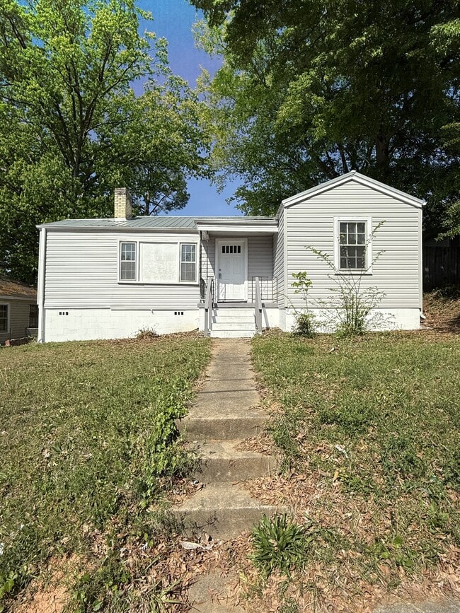 Building Photo - 4716 Court M