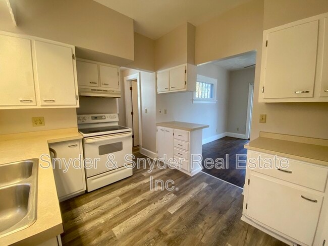 Photo - 623 Doris Ave