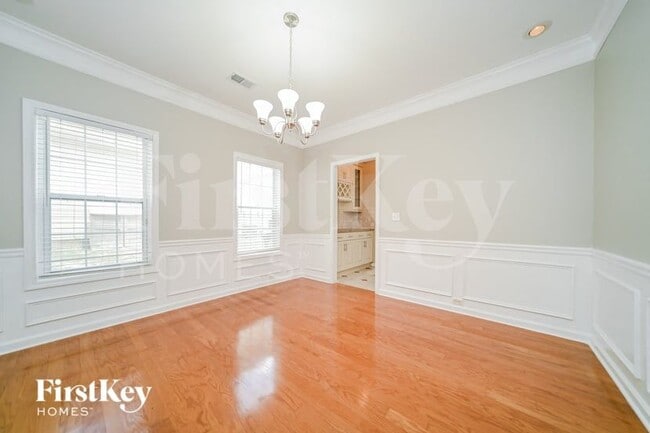 Photo - 7504 Cole Ln