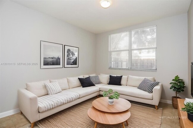 Photo - 1495 NE 33rd Ave