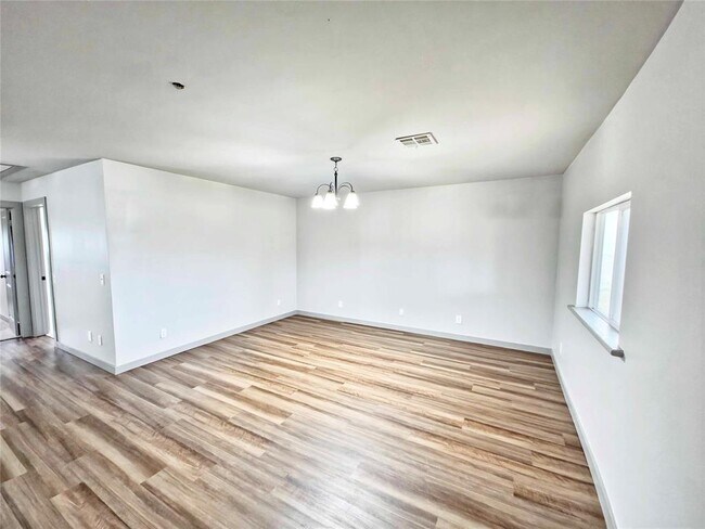 Photo - 2750 Cobalt Ct NW