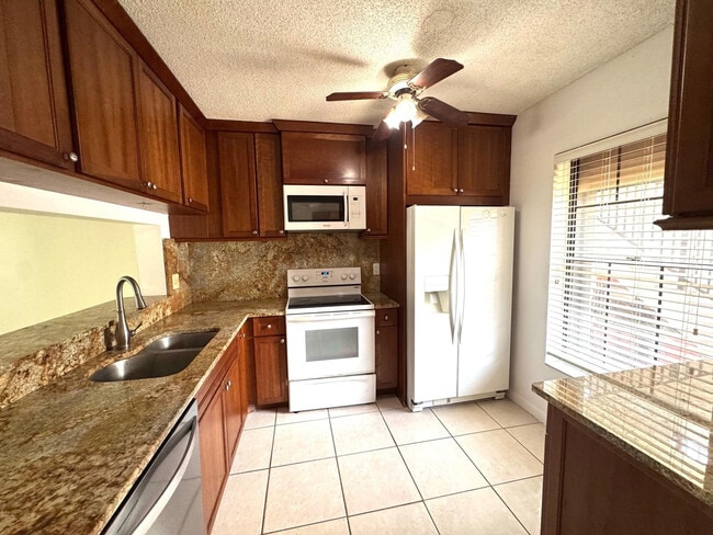 Photo - 2424 NW 89th Dr Unit 2424