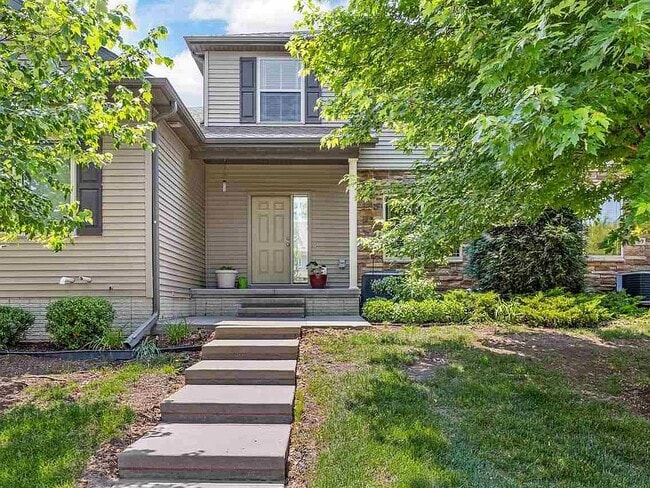 Photo - 725 Arch Rock Rd Townhome