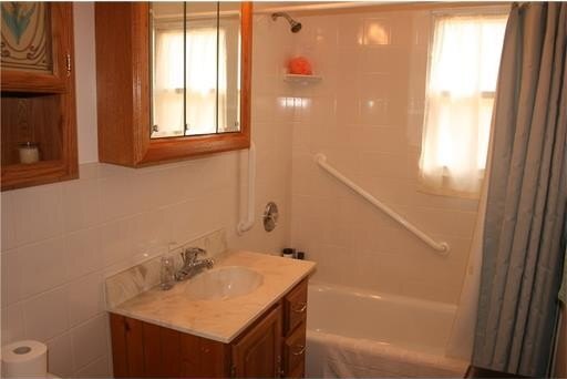 Photo - 840 Green St House