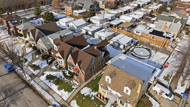 Photo - 6640 W Foster Ave Unidad 1