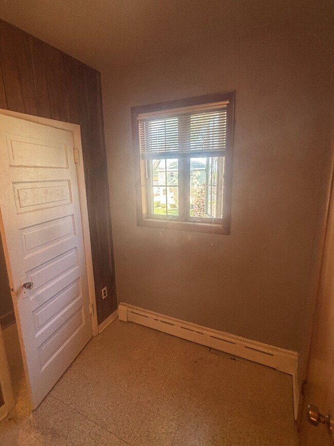 Photo - 1314 N 21st Ave Unidad Shared second floor