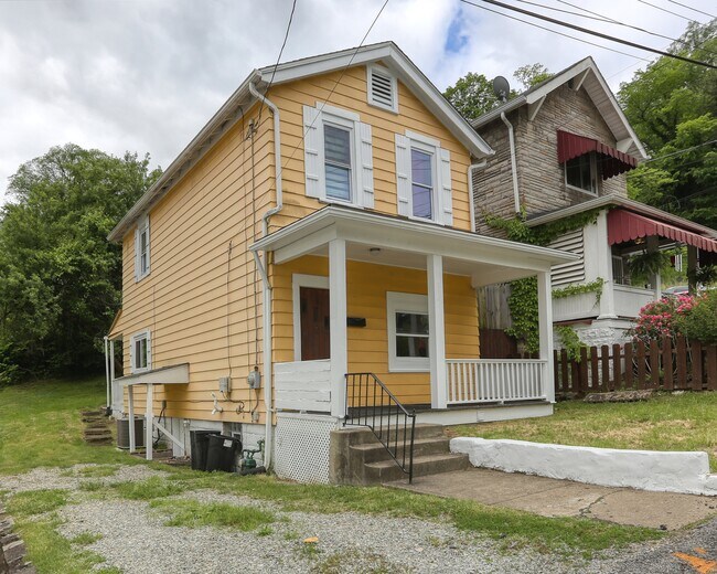 Photo - 119 Semmens St