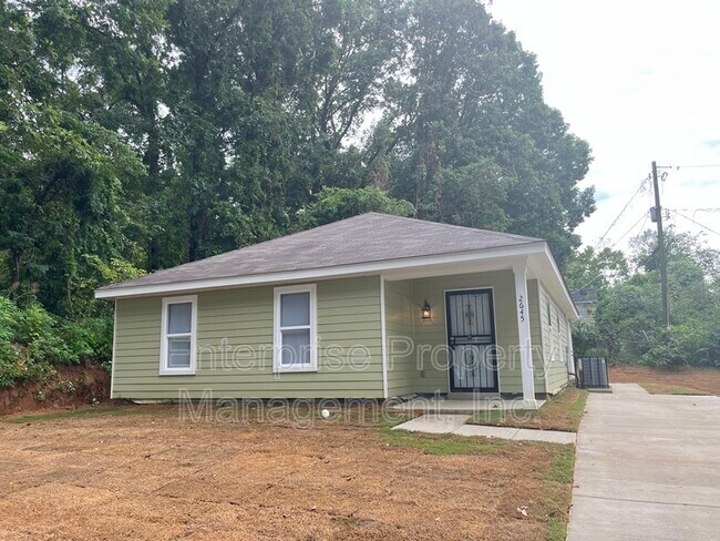 Photo - 2645 Mirror Ave