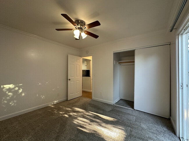 Photo - 15441 Marty Dr Unidad 41