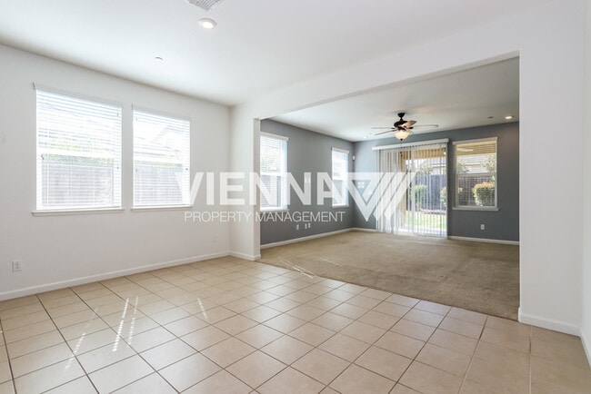 Photo - SINGLE STORY HOME IN ROSEVILLE!!!