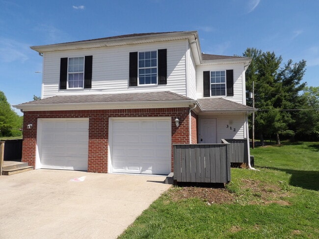 Photo - 312 Bypass Plaza Dr