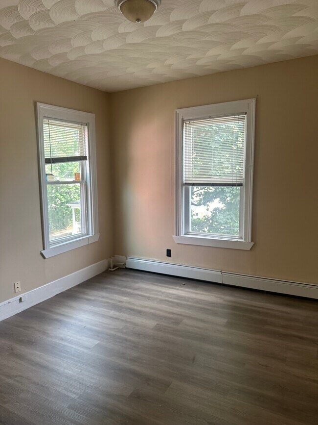 Photo - 21 Dewey St Unit 3