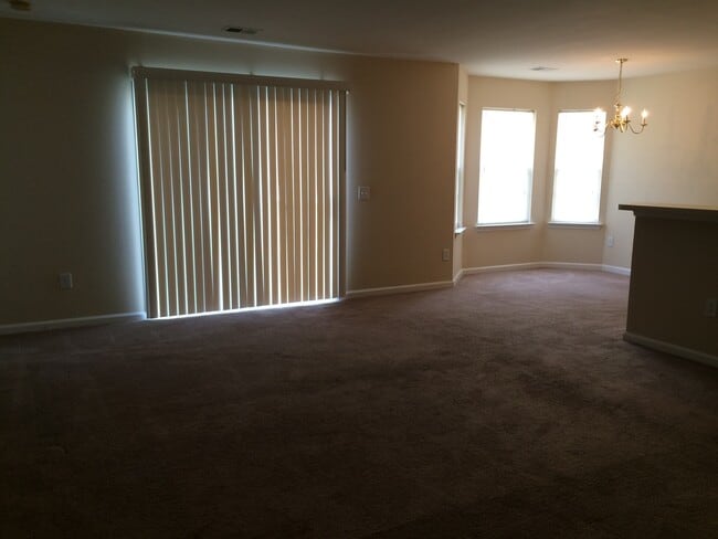 Photo - Single Family Home for Rent in Avalon