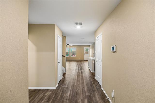 Photo - 1605 Fields View Dr