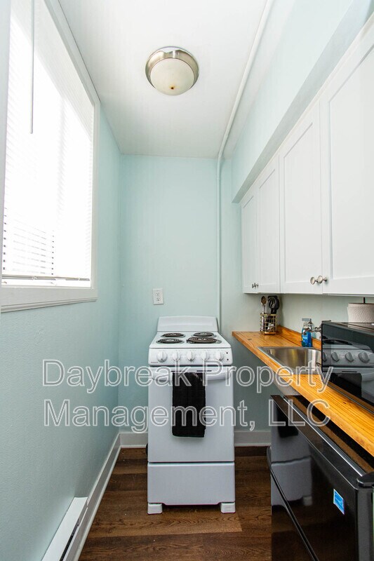 Photo - 1258 10th St N