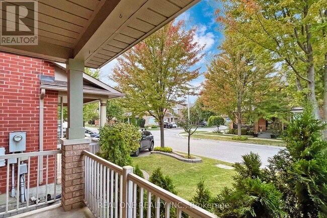 Photo - 19 Longwood Ave