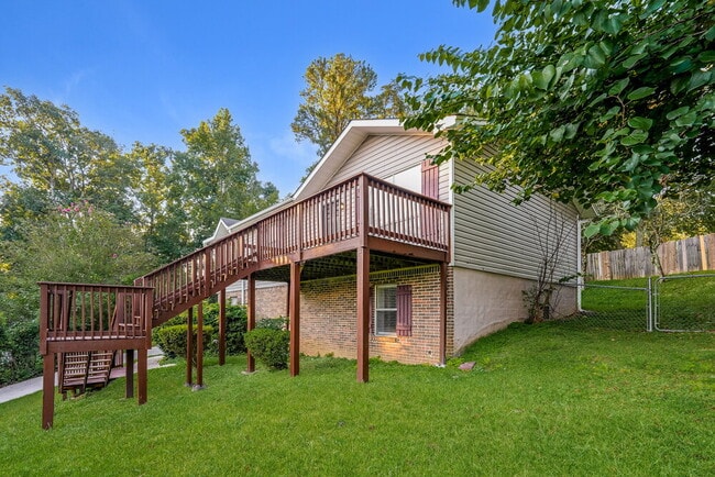 108 Spring Glade Cir