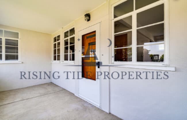 Photo - 2500 Marimont Dr