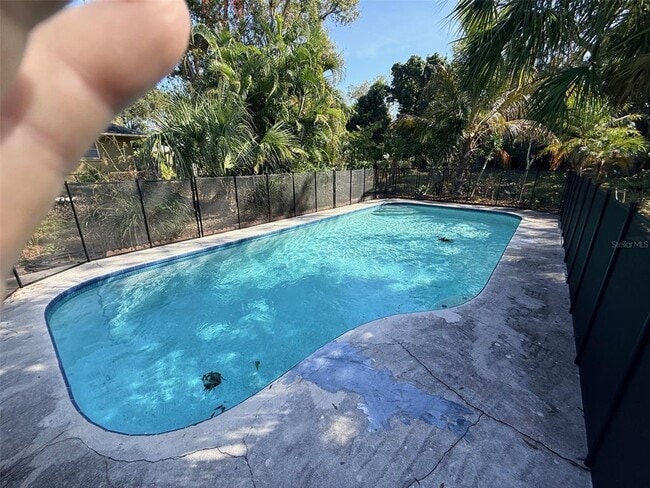 Photo - 1400 Alhambra Way S