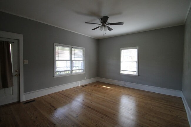 Photo - Exclusively Offered By Muse Realty, LLC