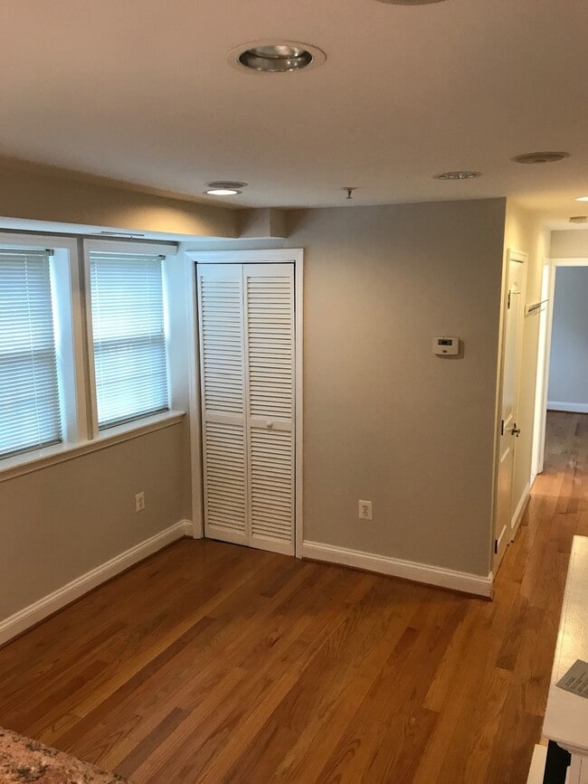 Photo - Great Opportunity In H St