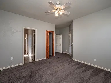 Photo - 204 S Riverside Dr