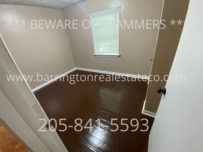 Photo - 125 Jerry Coleman St