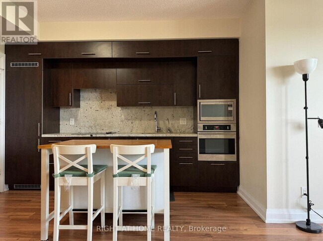 Photo - 5 Sheppard Ave E Unit 2518