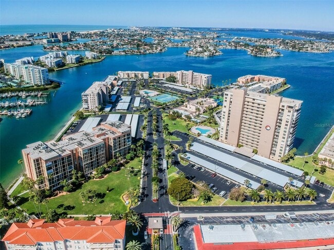 Photo - 7600 Sun Island Dr S