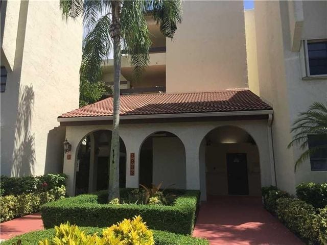 Building Photo - 8933 SW 123rd Ct Rental